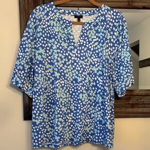 Talbots Blue & White Floral Split-Neck Tunic